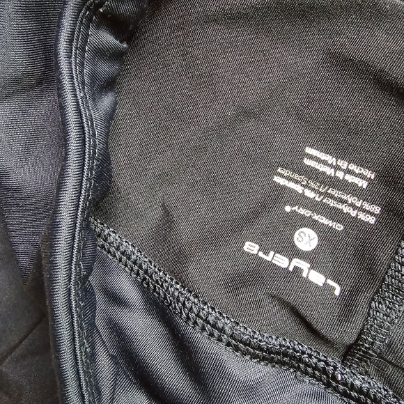 Layer8 Quick-dry running shorts with tights underneath Black SZ XS - Picture 4 of 4